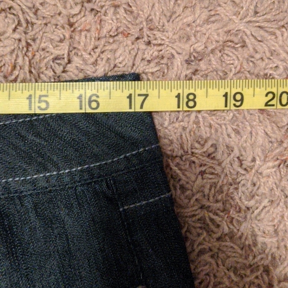 Dark denim skirt - Picture 2 of 4